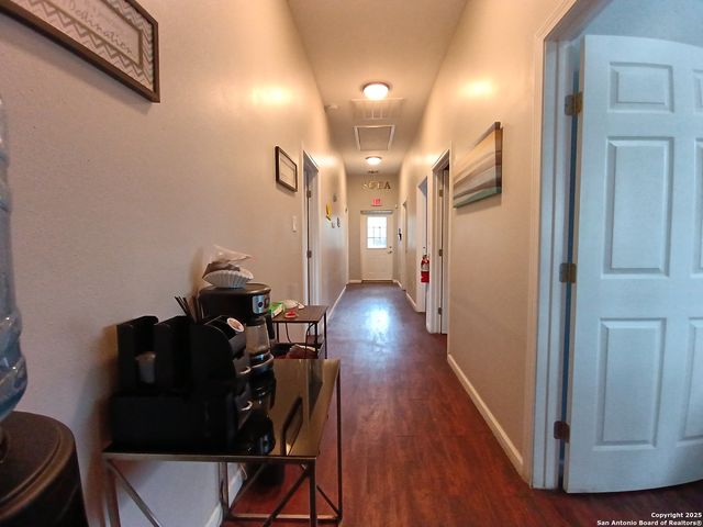 1401 Dezarae 4, San Antonio, TX 78253