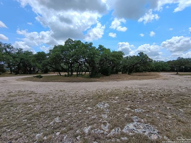 1401 Dezarae 4, San Antonio, TX 78253