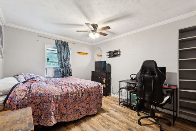 614 S Willow Street, Mansfield, TX 76063
