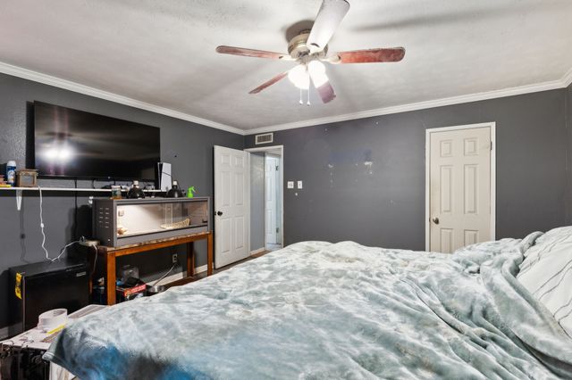 614 S Willow Street, Mansfield, TX 76063