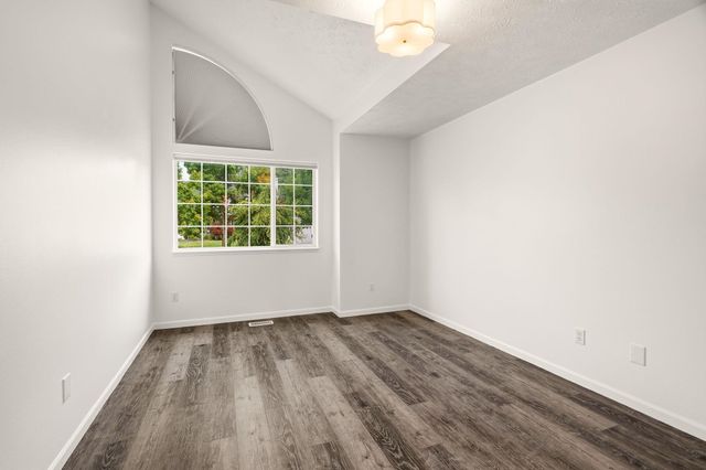 23104 E Broadway Ave, Liberty Lake, WA 99019