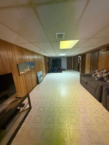 17164 Louis Avenue, South Holland, IL 60473