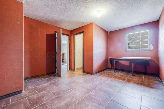 408 W Oklahoma Avenue, Wheeler, TX 79096