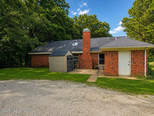 383 Dogwood Ranch Circle, Byhalia, MS 38611