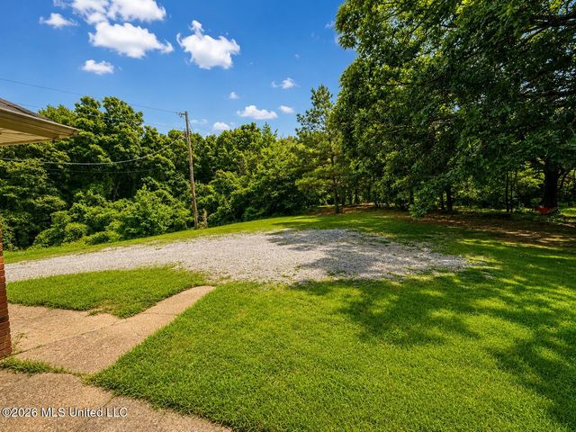 383 Dogwood Ranch Circle, Byhalia, MS 38611