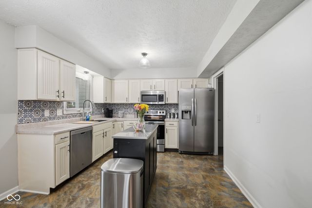 7530 Teel Way, Indianapolis, IN 46256