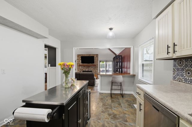 7530 Teel Way, Indianapolis, IN 46256