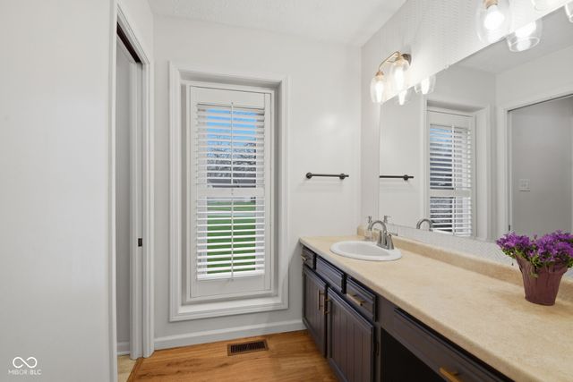 7530 Teel Way, Indianapolis, IN 46256