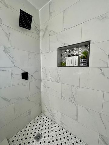 251 Schley Street, Richwood, TX 77531