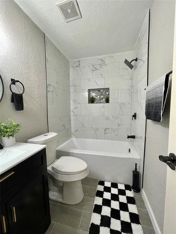 251 Schley Street, Richwood, TX 77531