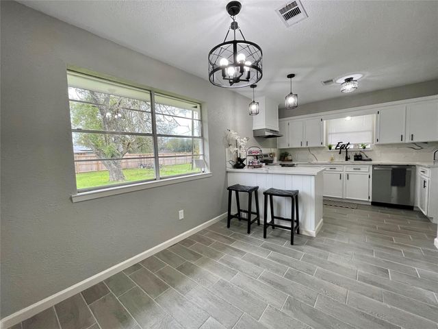 251 Schley Street, Richwood, TX 77531