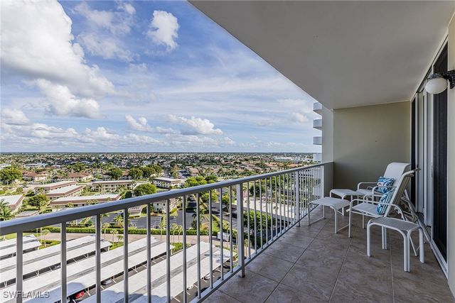 140 Seaview CT 1401-N, Marco Island, FL 34145