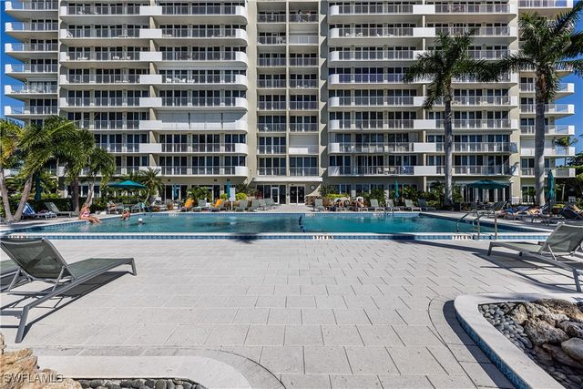 140 Seaview CT 1401-N, Marco Island, FL 34145