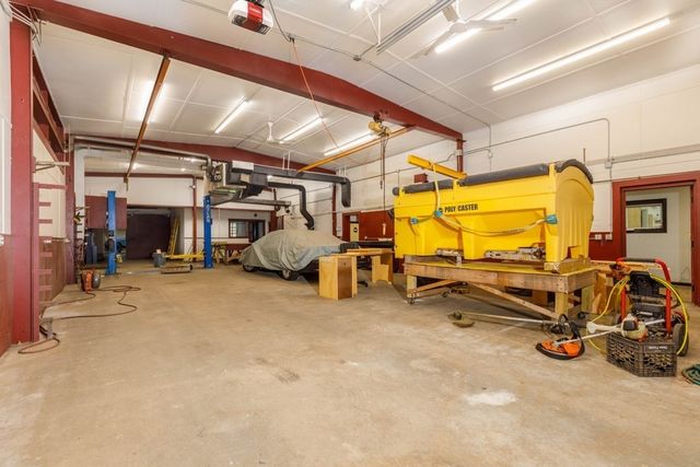 10 Jerry Street, Fitchburg, MA 01420