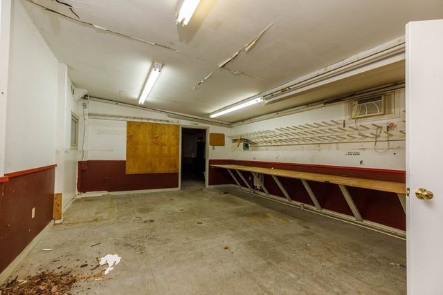 10 Jerry Street, Fitchburg, MA 01420
