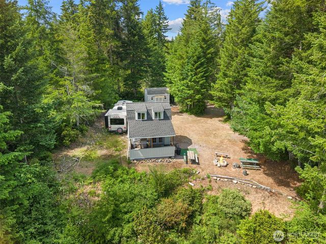 1090 NE Patton, Tahuya, WA 98588