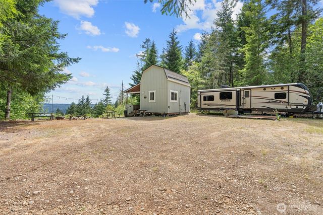 1090 NE Patton, Tahuya, WA 98588