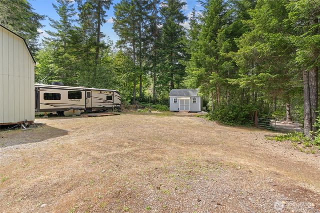 1090 NE Patton, Tahuya, WA 98588