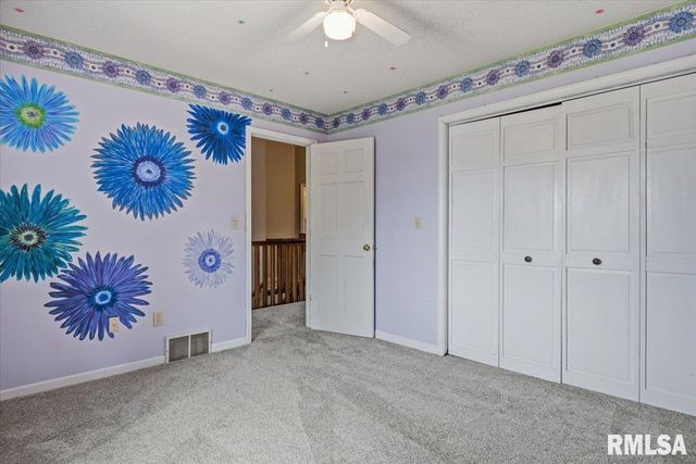 5 TAFT Drive, Rochester, IL 62563