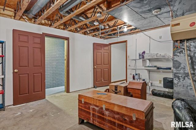 5 TAFT Drive, Rochester, IL 62563