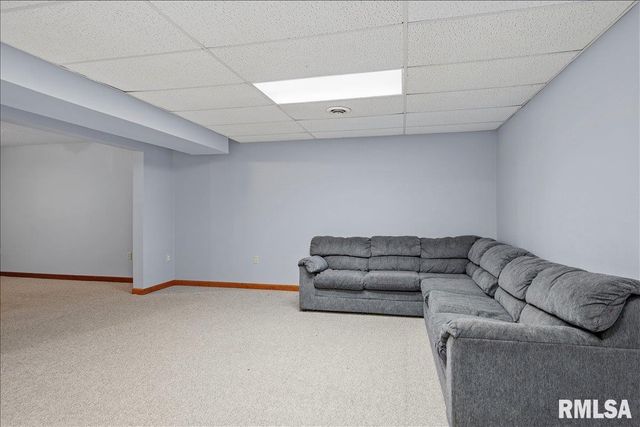 5 TAFT Drive, Rochester, IL 62563