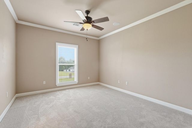 27 Winterberry Drive, Greenbrier, AR 72058