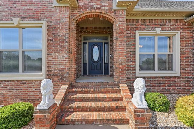 27 Winterberry Drive, Greenbrier, AR 72058