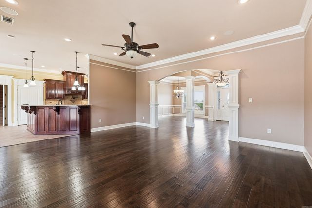 27 Winterberry Drive, Greenbrier, AR 72058