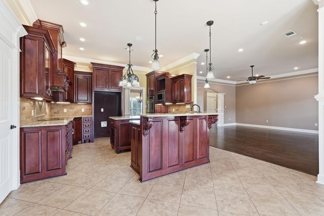 27 Winterberry Drive, Greenbrier, AR 72058