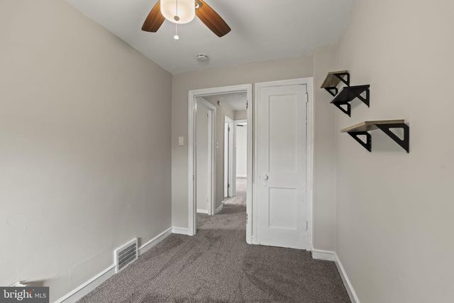 1016 S MERRIMAC RD, Camden, NJ 08104