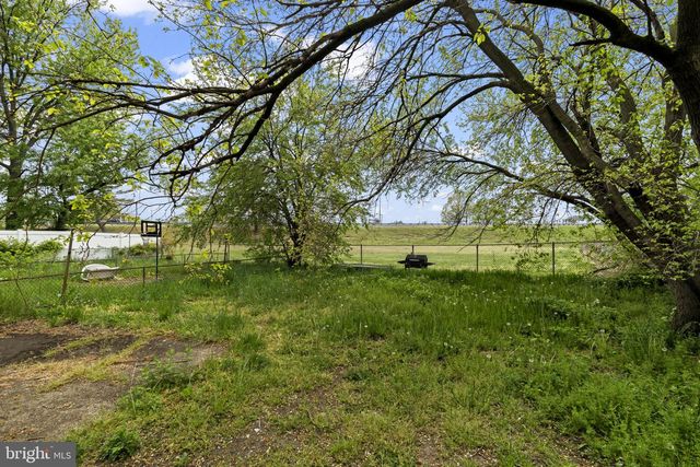 1016 S MERRIMAC RD, Camden, NJ 08104