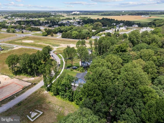 20430 HONEYSUCKLE DR, Lincoln, DE 19960