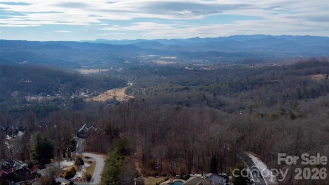 770 Somersby Parkway, Hendersonville, NC 28739