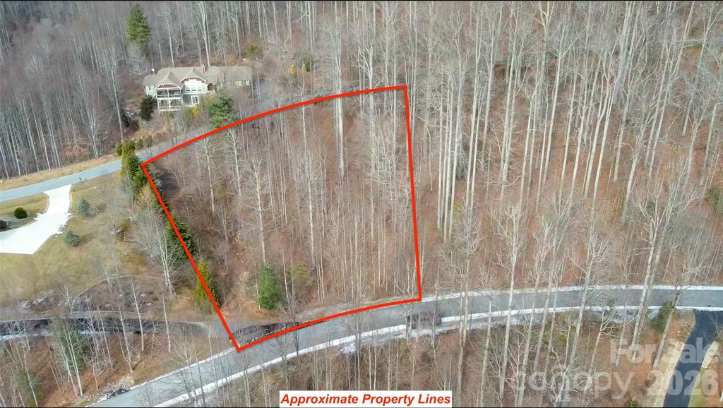 770 Somersby Parkway, Hendersonville, NC 28739