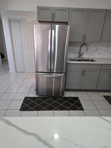 3312 SW 15th Street, Fort Lauderdale, FL 33312