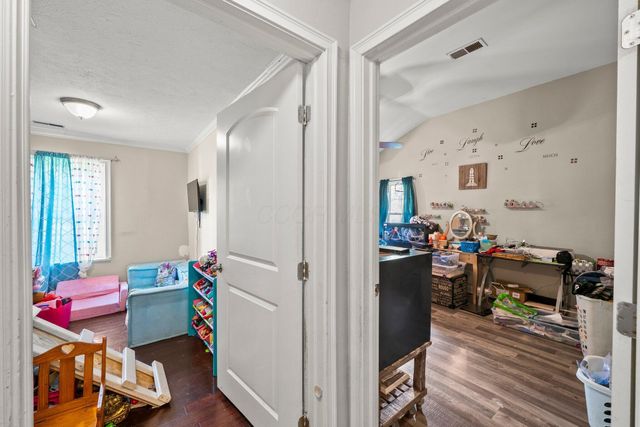 2305 Hyde Road, Grove City, OH 43123