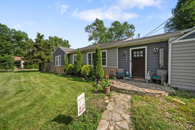 2305 Hyde Road, Grove City, OH 43123
