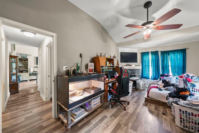2305 Hyde Road, Grove City, OH 43123