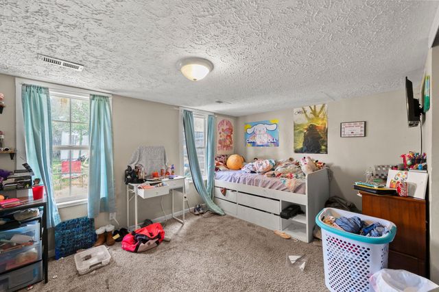 2305 Hyde Road, Grove City, OH 43123