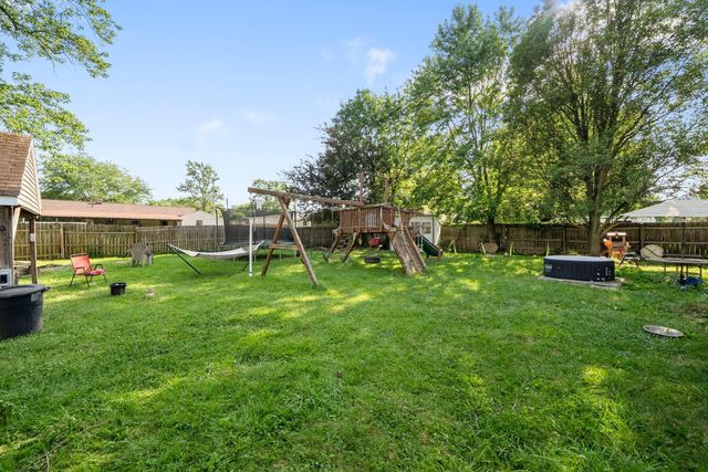 2305 Hyde Road, Grove City, OH 43123