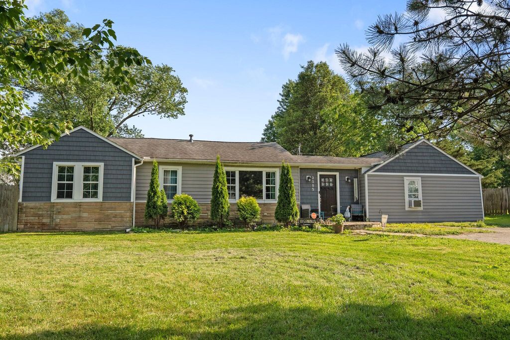 2305 Hyde Road, Grove City, OH 43123