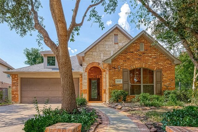 18302 N Elizabeth Shore Loop, Cypress, TX 77433