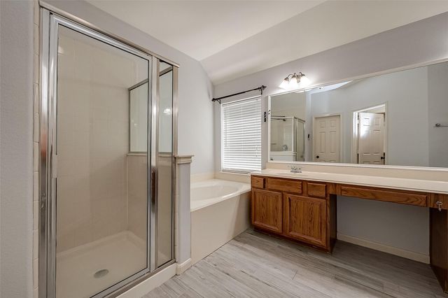 18302 N Elizabeth Shore Loop, Cypress, TX 77433