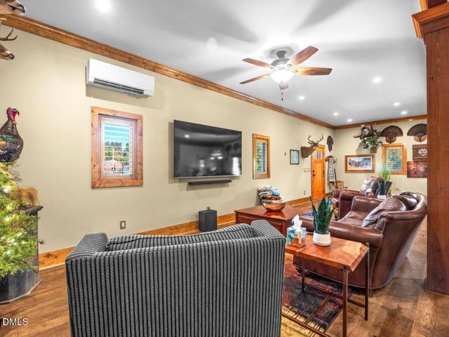 785 Glennie Irvin Road, Semora, NC 27343