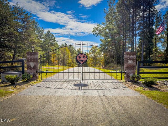 785 Glennie Irvin Road, Semora, NC 27343