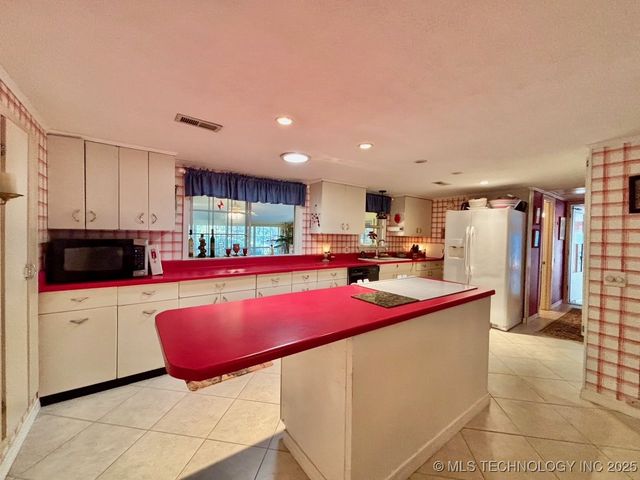 12198 Michael Boulevard, Kingston, OK 73439