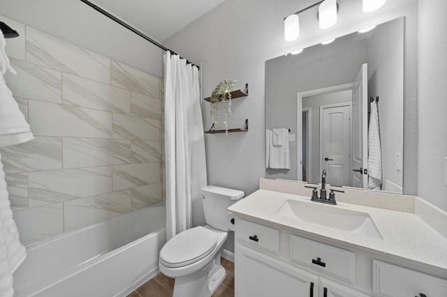 19326 Tobiano Park Drive, Tomball, TX 77377