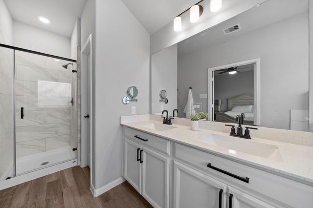 19326 Tobiano Park Drive, Tomball, TX 77377