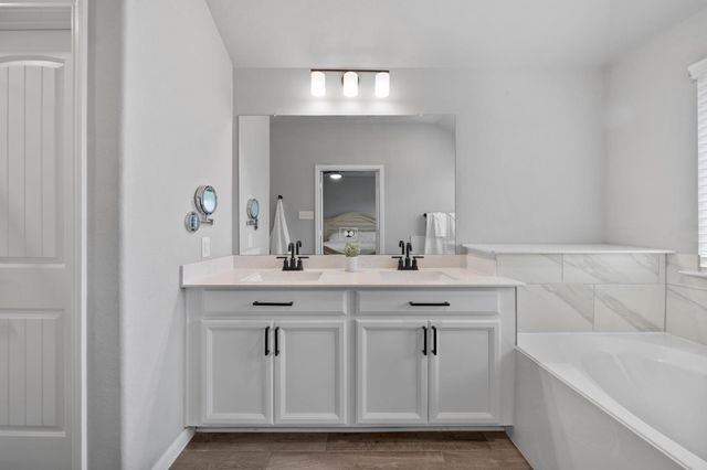 19326 Tobiano Park Drive, Tomball, TX 77377