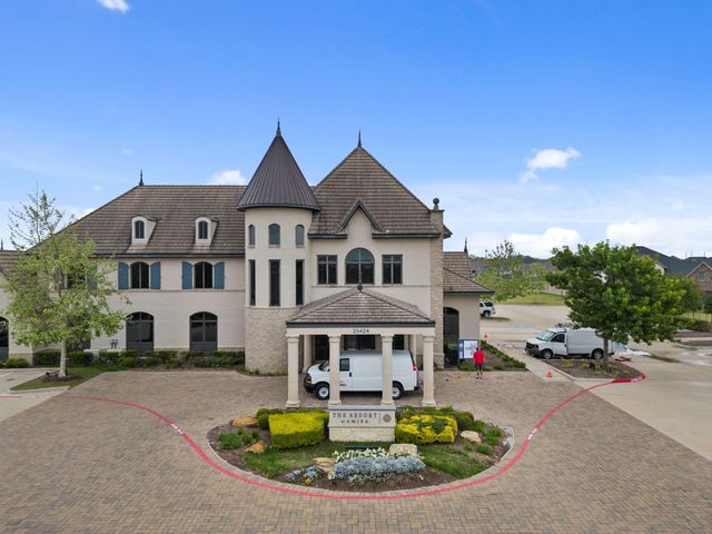 19326 Tobiano Park Drive, Tomball, TX 77377